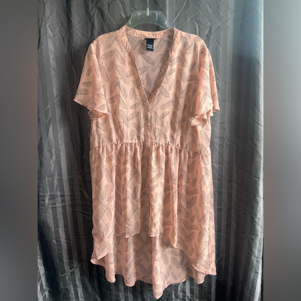 Torrid Babydoll Chiffon Tunic Top Size 0 Fairy Pink Sheer Hi-Low Button